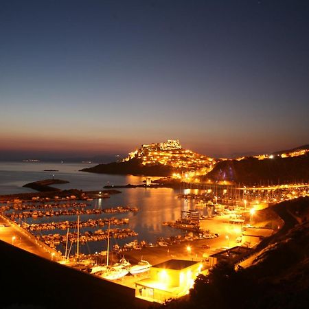 Appartamento Affittimoderni Castelsardo Miramare Camera foto